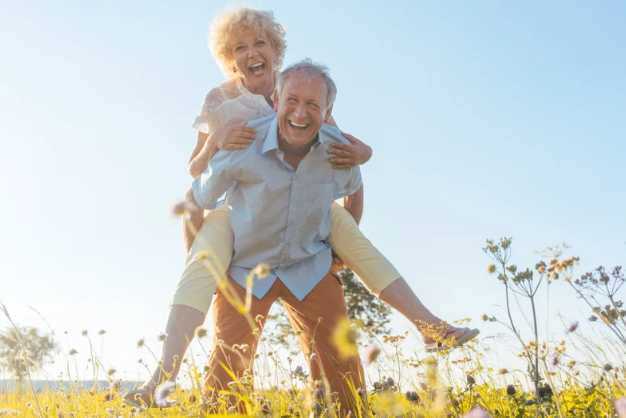 Optimiser la Mobilité des Seniors : Les Bienfaits du CBD