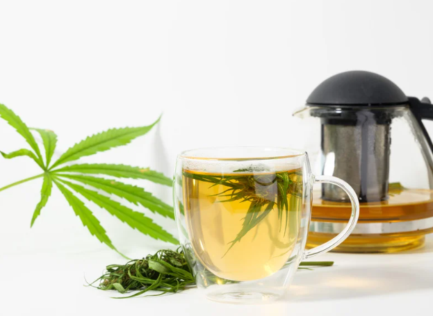 Recette : Tisane CBD & Curcuma pour la Mobilité | CBD LOVELY Paris